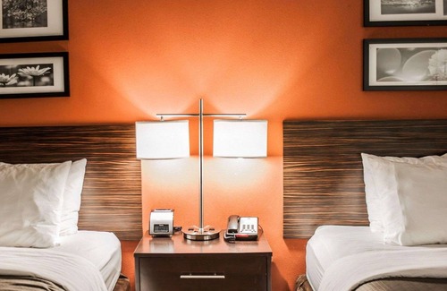 Oak Grove Hotel | Sleep Inn & Suites Fort Campbell