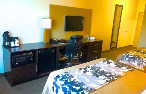 Caddo Heights-South Highlands Hotel | Sleep Inn & Suites Shreveport near Medical Center
