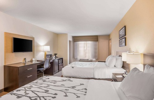 Hannibal Hotel | Sleep Inn & Suites