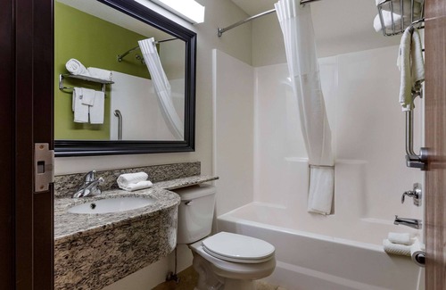 Kalamazoo Hotel | Sleep Inn & Suites