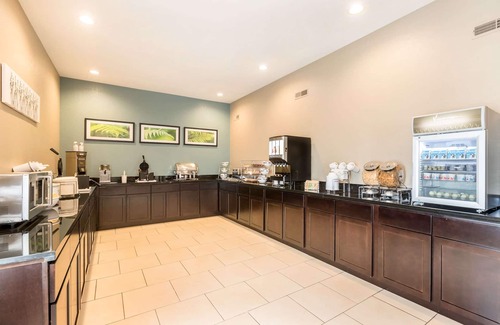 West Des Moines Hotel | Sleep Inn & Suites West Des Moines near Jordan Creek