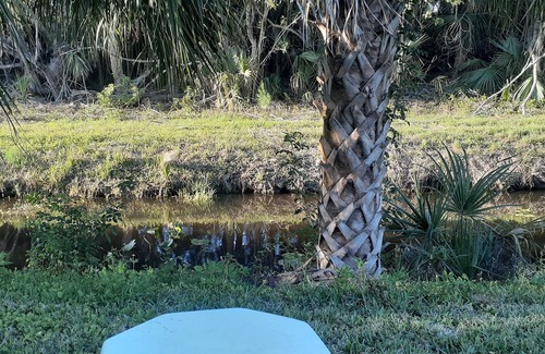 Tropic RV Rental | Sleep on benches. See the stars