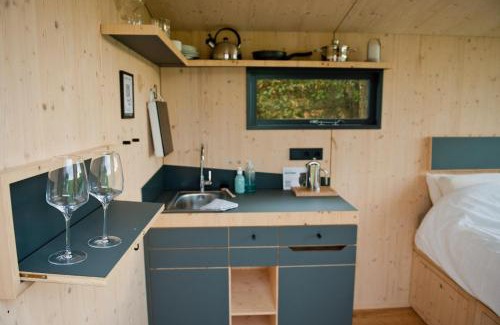 Horum House | Sleep Space 3 - Green Tiny Spot Friesland