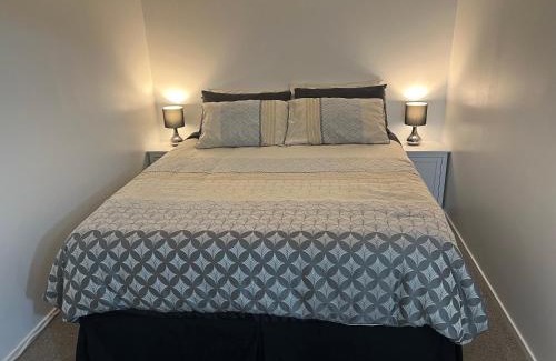 Kerikeri House | Sleep with the Kiwis in Doves Bay