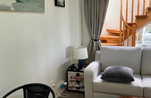 Kerikeri House | Sleep with the Kiwis in Doves Bay
