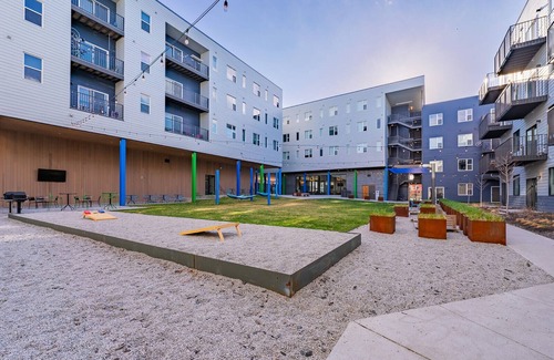 Downtown Omaha Apartment | Sleepover: Classic 1BD/1BA + Gym - Downtown Omahan