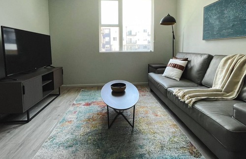 Downtown Omaha Apartment | Sleepover: Comfortable 1BD/1BA + Gym - Downtown Omaha