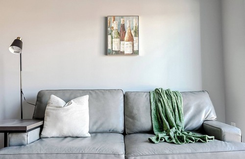 Downtown Omaha Apartment | Sleepover: Neat 1BD/1BA + Balcony- Downtown Omaha