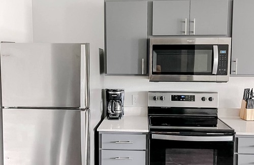 Des Moines Apartment | Sleepover: Picturesque 1BD/1BA - Des Moines