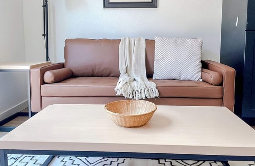 Bowling Green Apartment | Sleepover: Prime 1BD/1BA - Bowling Green