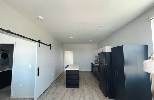 Downtown Omaha Apartment | Sleepover: Relaxing 1BD/1BA + Gym - Downtown Omahan