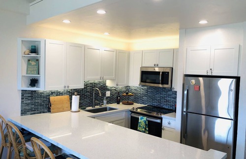 Honokowai Condo | Sleeps 10, Great Ocean view condo at Papakea