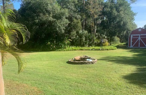 Westchase House | Sleeps 10 / pet friendly/pool/plus game room