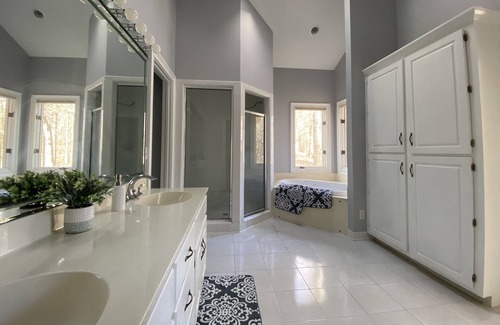Fortson House | Sleeps 12 Quiet estate - Ft Moore, Columbus, Pine Mountain