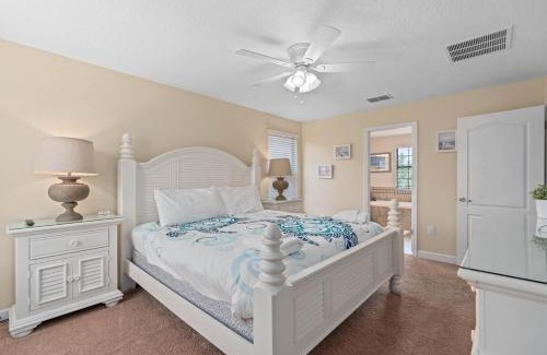 Davenport House | Sleeps 15 + Heated Pool+ Lazy River + Game room