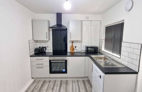 Clayton House | Sleeps 16 Etihad/Co-Op Live home by City SuperHost