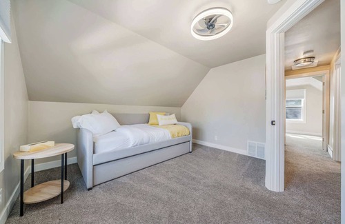 Brillion House | Sleeps 20 * 4,400 Sq Ft * Indoor Heated Pool