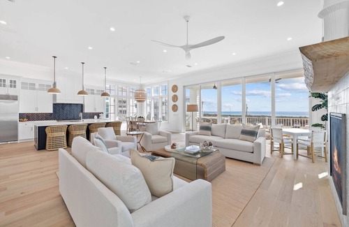 Inlet Beach House | Sleeps 24, Pool, Rooftop & Minutes to 30A Hotspots | The Palm 30A by AvantStay