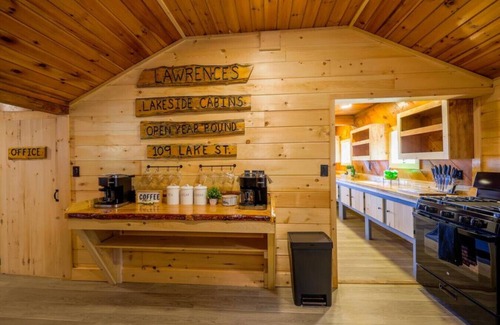 Northeast Somerset Cabin | Sleeps 25! Book all 5 Lawrence's Lakeside Cabins!