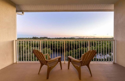 Ruskin Condo | Sleeps 7- Beach Resort Community- Access to all amenities