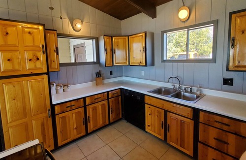 Glendo House | Slice of Heaven - Best view of Glendo Reservoir!