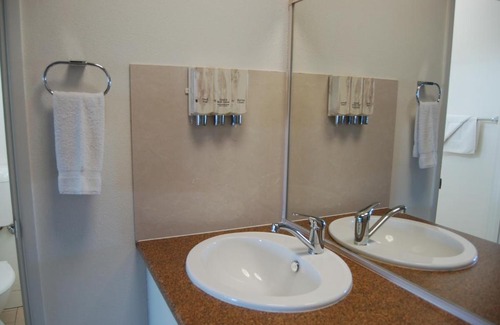 Ballina Hotel | Slipway Hotel Motel