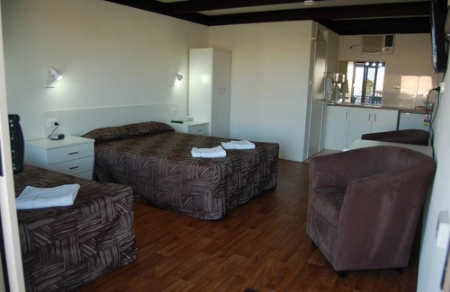 Ballina Hotel | Slipway Hotel Motel