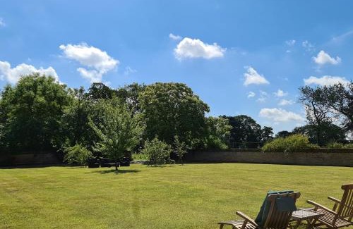 Irstead Bed & Breakfast | Sloley Hall