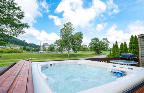 McHenry House | Slope Side
