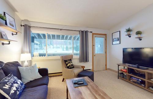 Sunday River Area Apartment | SlopeSide Escape