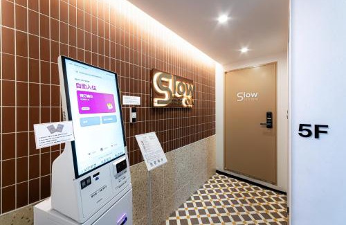 Seogyo-dong Hostel | Slowon Hostel 슬로우온 호스텔 홍대