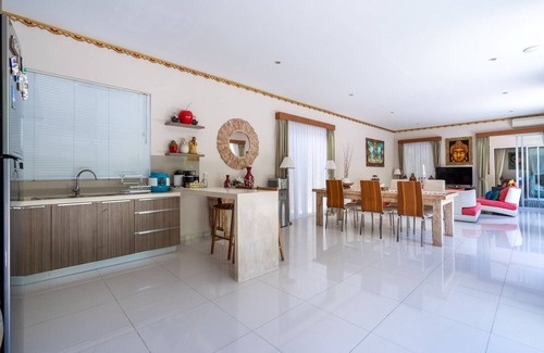 Sunset Road Villa | SM6002 - 6 Bedroom Villa Seminyak