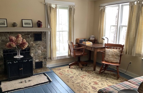 Bread Loaf Cottage | Small, charming cottage built 1850's. Hiking, skiing nearby. Middlebury 15 min.