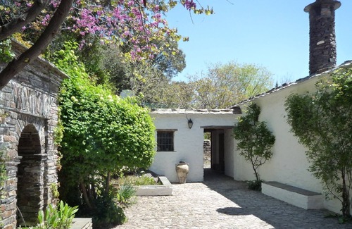 La Taha Apartment | Small complex with pool in the Alpujarras, Granada