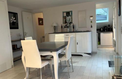 Le Touquet-Paris-Plage House | Small cottage for 4 people nestled in the heart of the dunes of Le Touquet