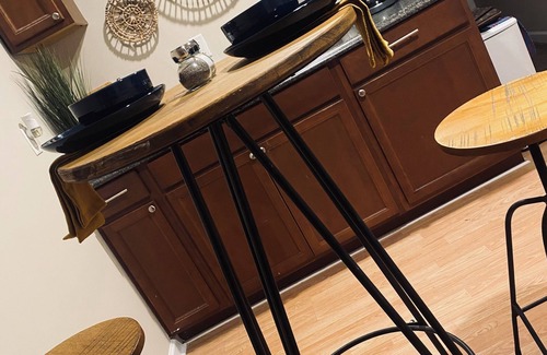 Cullman Apartment | Small & Cozy 1-bedroom apartment in enchanting Cullman with AC