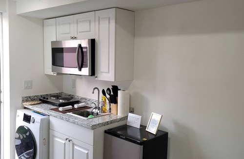 Forest City House | small, cozy and private, independent studio in an excellent location