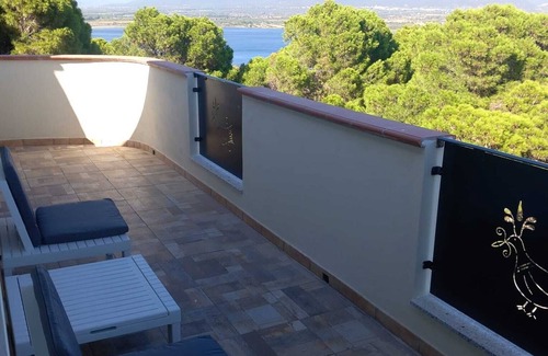 Porto Pino Apartment | Small cozy apartment with a unique panoramic