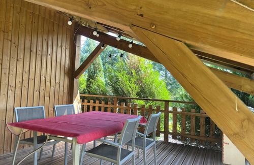 Dommartin-les-Remiremont Ski Chalet | Small chalet and large green area for pets.