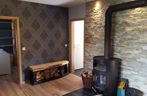 Thum House | Small holiday home in a quiet location
