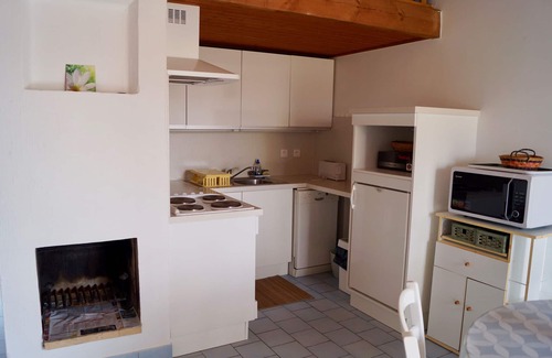 Bretignolles-sur-Mer Ski Chalet | Small relaxing house for 2 by the sea