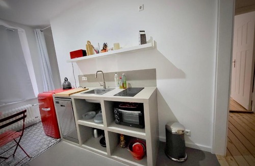 Gesundbrunnen Apartment | Small Studio Berlin Wedding