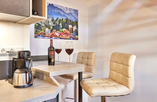 Garmisch-Partenkirchen Apartment | Smart 53sqm maisonette apartment on the ground floor +1st floor