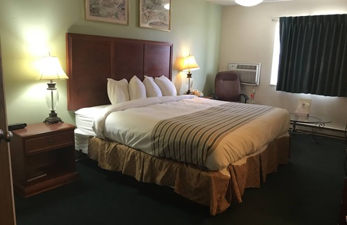 Plankinton Hotel | Smart Choice Inn