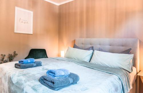 Hutholz Apartment | Smart & Cozy Apartment - Balkon, Netflix, Nespresso
