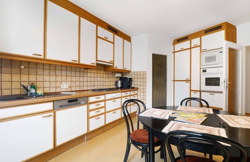 Donaustadt Apartment | Smart Home Vienna – Spacious, Streaming & Comfort