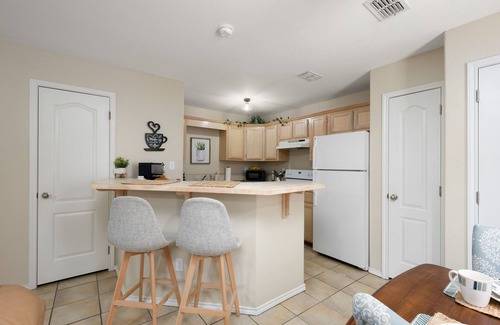 Harlingen House | Smart lock Boho chic 4 min from Airport