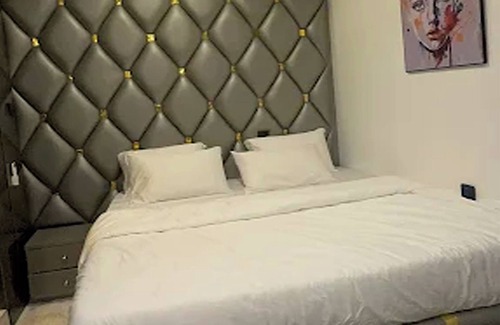 Igwuruta Hotel | Smart Luxury Apartments & Suites