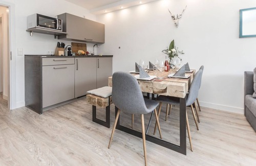 Zueschen Apartment | Smart Resorts - Haus Rubin - Ferienwohnung 101 mit 1 Schlafzimmer und Terrasse, Max. 4 Personen -