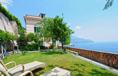 Pogerola Apartment | Smeraldo, Amalfitan Apartment in Historical villa stunning views, close to beach
